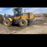 لودر|خودرو سنگین|تربت‌حیدریه, منظر|دیوار