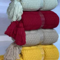 شال مبل بافتنی مدل عرفاتی سایز ۱۴۰ در ۱۷۰ سانتیمتر