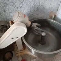 دستگاه خمیرکن