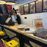 کار در کافه بعنوان باریستا آقاو دستیار باریستا آقا|استخدام خدمات فروشگاه و رستوران|شهریار, شهریار|دیوار