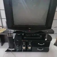 تلویزیونی ومیز کاملاسالم|تلویزیون و پروژکتور|محمدیه-قزوین, |دیوار