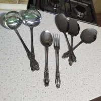 سرویس قاشق چنگال ۳۰ نفره عروس به همراه جا قاشقی