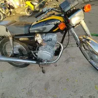 هندا 125پلاک ملی|موتورسیکلت|قم, قلعه کامکار|دیوار