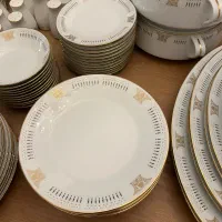 سرویس غذاخوری نوری تاکه ۵۰. ساله ۱۲ نفره|ظروف سرو و پذیرایی|تهران, امانیه|دیوار