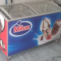 یخچال بستنی