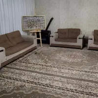 مبل راحتی و کمد