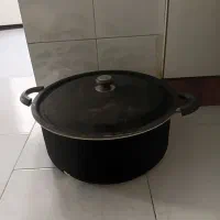قابلمه تفلون در حد نو