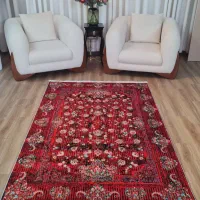 فرشینه ی قرمز لاکی|فرش|نطنز, |دیوار