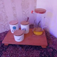 ظرف درب دار