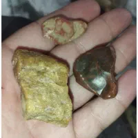 سه سنگ زیبا