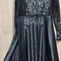 لباس مجلسی نو|لباس|صدرا-فارس, فاز ۱|دیوار