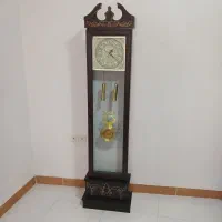 ساعت ایستاده