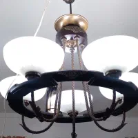 یک لوستر شیک|لوستر و چراغ آویز|ساری, |دیوار