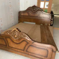 تخت خواب چوبی