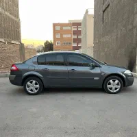 مگان ۲۰۰۰|خودرو سواری و وانت|اصفهان, شهرک کاوه|دیوار