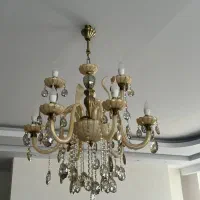 لوستر و کنار سالنی