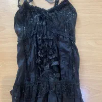 لباس زیر مختلف|لباس|رشت, گلسار|دیوار