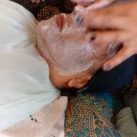 پاکسازی صورت بابهترین مواد وتضمینی|خدمات آرایشگری و زیبایی|کرمان, |دیوار