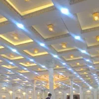 برقکش.برقکار.برقکاری.برق.برقکار صنعتی