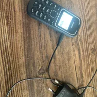 یک عدد گوشی ۱۲۸۰