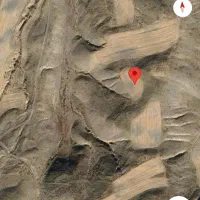 زمین ۷۲۴ متر با سند