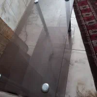 میز شیشه ای ۱متری