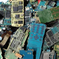 ضایعات برد موبایل و کامپیوتر