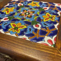 جعبه چوبی دست‌ساز با کاشی برجسته ی سنتی|صنایع دستی و سایر لوازم تزئینی|تهران, سعادت‌آباد|دیوار