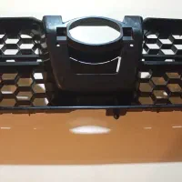 جلو پنجره ی خودروی سابارو