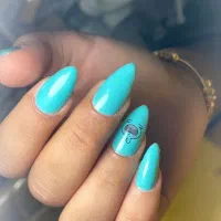 کاشت ناخن