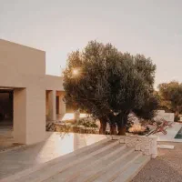 اجاره-مغازه-300متر-فلت-نوساز-دهنه-8متر