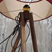 آباژور  پایه چوبی درحد نو|چراغ خواب و آباژور|گلبهار, شهر جدید گلبهار|دیوار