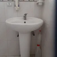 روشویی به همراه شیر اهرمی کاملاً سالم|لوازم سرویس بهداشتی|مشکین‌دشت, |دیوار