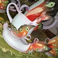 عصرانه خوری طرح پروانه ناپولی ایتالیا