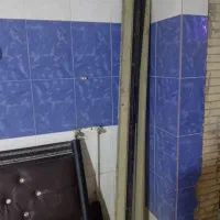 دو تا میز ال ای دی با تختدو نفر|تخت و سرویس خواب|چابهار, |دیوار