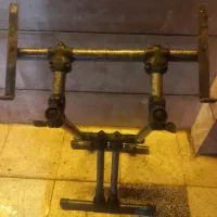 پایه نگهدارنده کیبورد.|پیانو، کیبورد، آکاردئون|شاهین‌شهر, فردوسی|دیوار