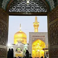 مشهد گنبد طلایی /)