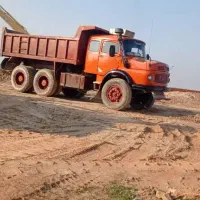 استخدام کمپرسی دهچرخ و بیل