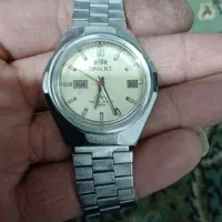 ساعت مچی اتوماتیک