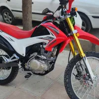 پرواز 200 مدل 402
