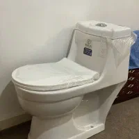 توالت فرنگی نو