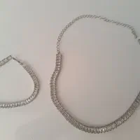 ست گردنبند و دستبند تنیسی