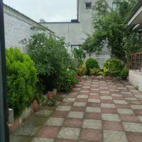 ویلانزدیک دریاچه الیمالات . روزانه هفتگی و ماهیانه