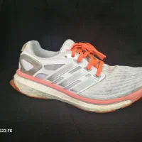 کفش کتانی اسپورت|کیف، کفش، کمربند|شیراز, تندگویان|دیوار