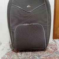 چمدان مسافرتی