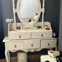 تخت خواب اینه