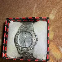 ساعت فول نگین