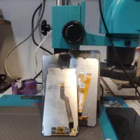 طرح تعویض Lcd و باتری موبایل