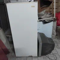 یخچال آزمایش