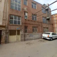 رهن کامل سه طبقه.